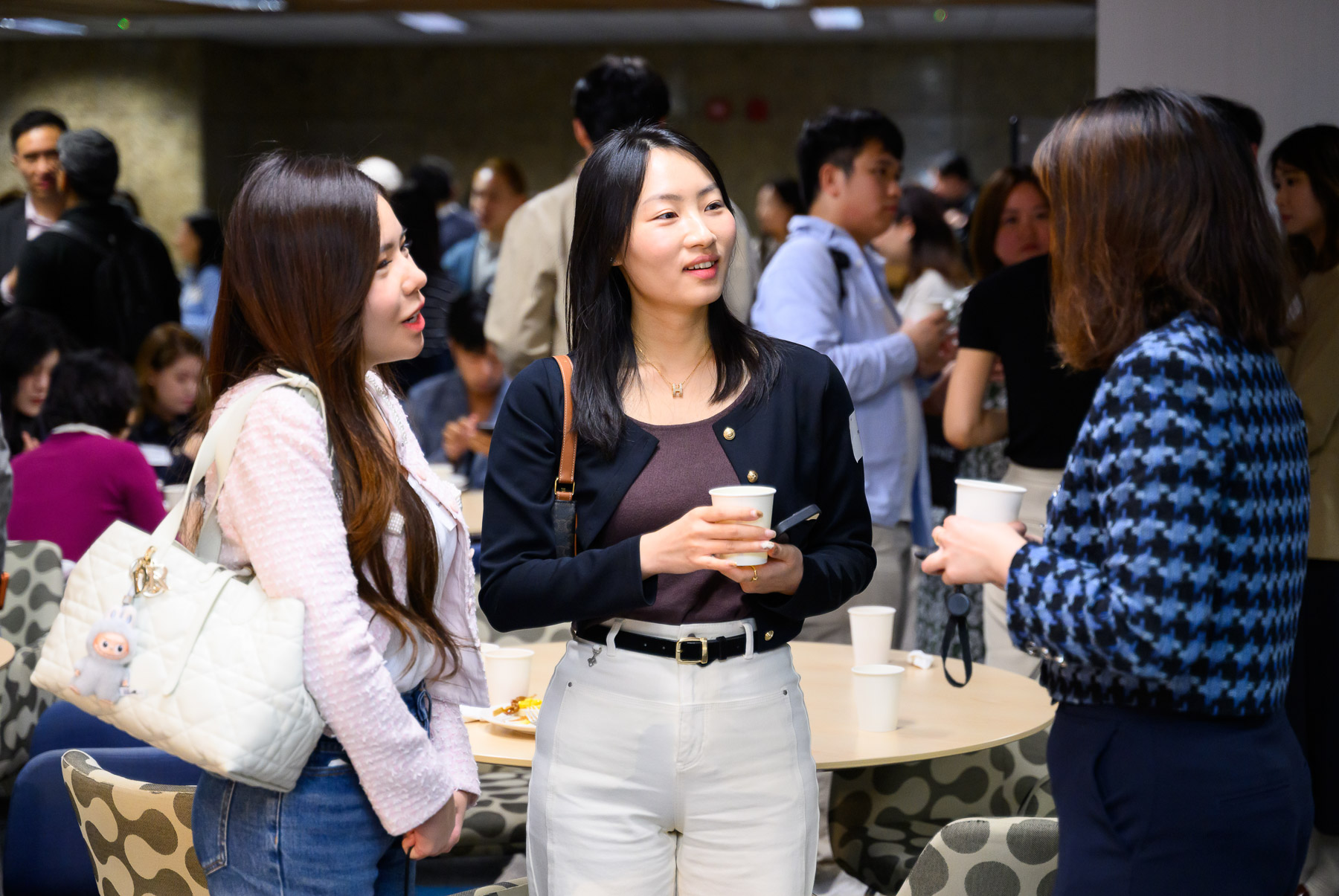 20251115_open house_networking_2